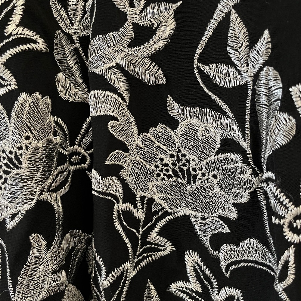 Alfani NWT black asymmetrical top - Picture 6 of 7